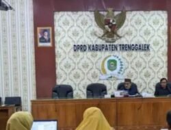 Bapemperda DPRD Trenggalek Tunda Pembahasan Sejumlah Raperda, Pastikan Selaras Regulasi Pusat