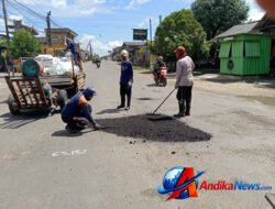 Dinas PUPR Tulungagung Tambal Jalan Campurdarat–Sawo Sepanjang 5,8 Km