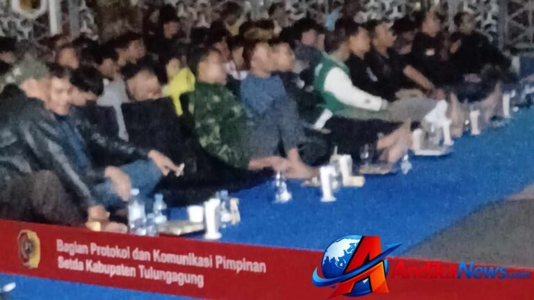 Nobar Final Piala Dunia 2026 di Halaman Kantor Bupati Tulungagung