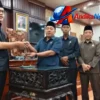 Penyerahan dokumen pengesahan APBD Perubahan 2026 Kabupaten Trenggalek di Graha Paripurna DPRD Trenggalek — andikanews.com